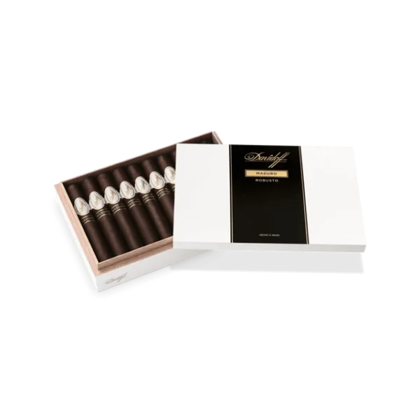 DavidoffMaduroRobusto_01-EGMCigars_640x_crop_center Davidoff Maduro Robusto Cigar
