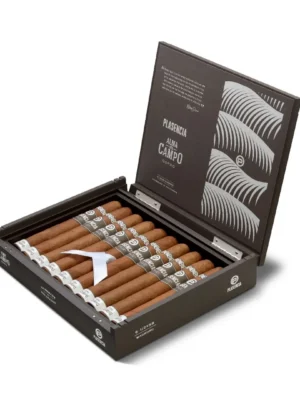 AlmaCampoMadronoHRboxside_white_01_1310x_crop_center Plasencia Alma del Campo Madrono Cigar